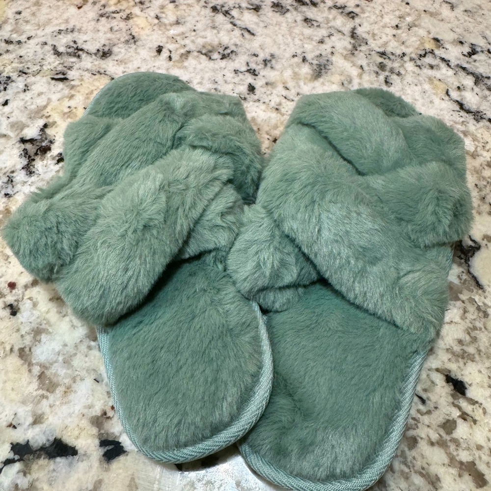 Soft comfy slippers